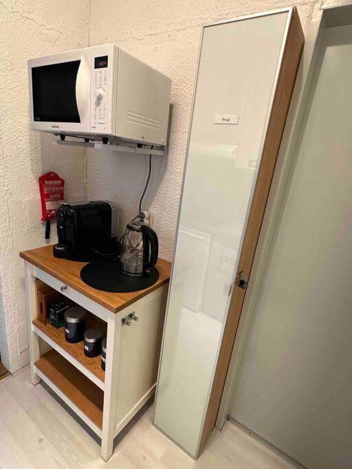 Le Papillon Apartment Hotton Exterior foto