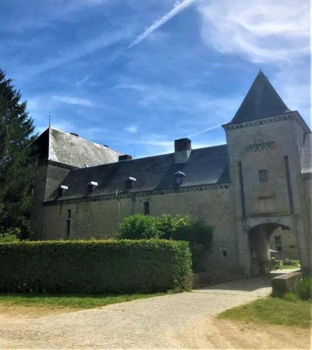 Le Papillon Apartment Hotton Exterior foto