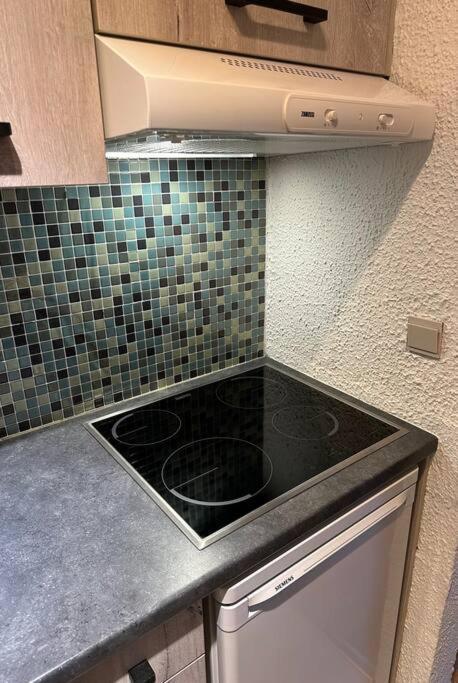 Le Papillon Apartment Hotton Exterior foto